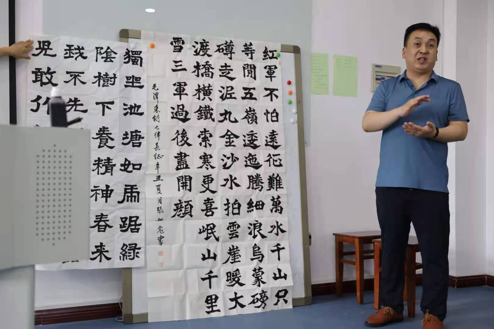 说明: C:\Users\hp\Desktop\cf00419db1d24ee0ca1fa872369d559.jpg