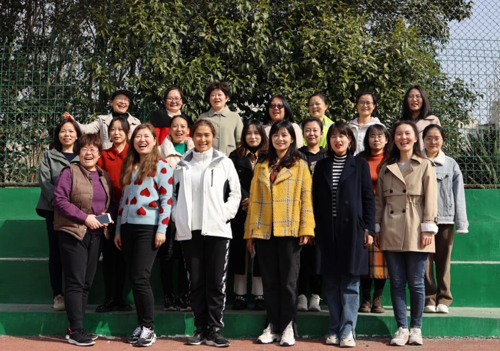 说明: C:\Users\hp\Desktop\5b787e6b83737455080e8dd70a5bcb9.png